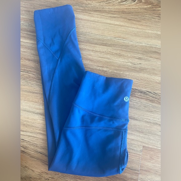 Lululemon In Movement Everlux Leggings Blue Size 2 - Picture 2 of 13